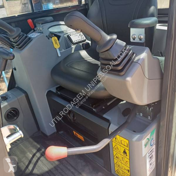 Escavadora Bobcat E 17