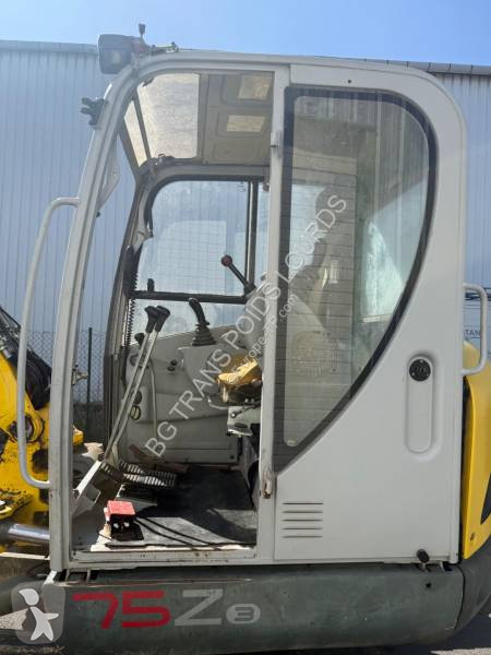 Escavadora Neuson 7T5