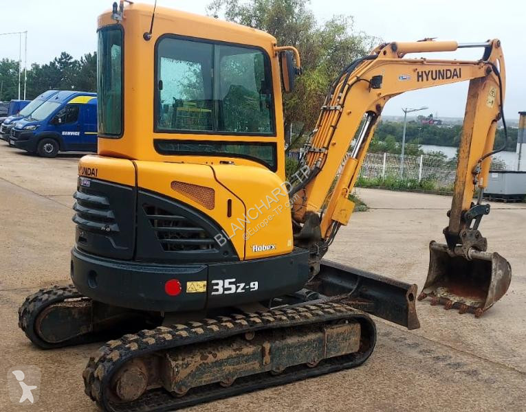 Excavator Hyundai  R35Z-9