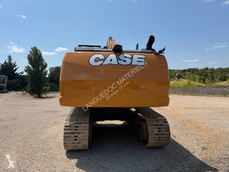 Escavadora Case