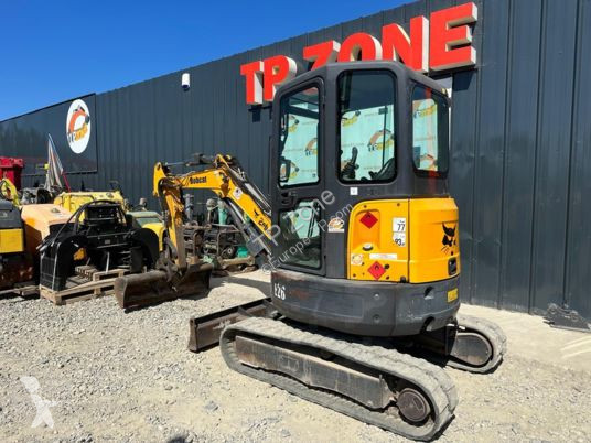 Escavadora Bobcat e26 cabine à 20500 € ht