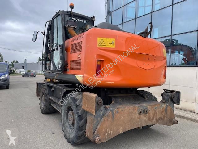 Escavatore Hitachi ZX140W-5B
