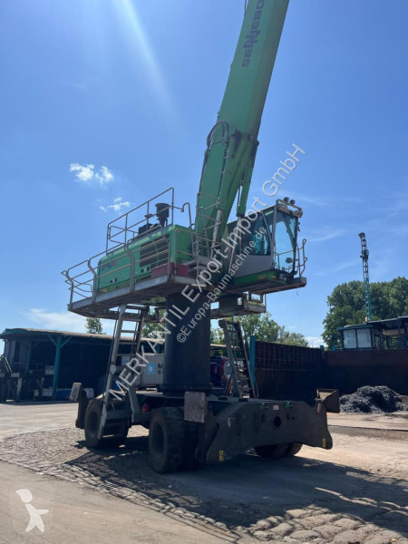 Excavator   Sennebogen 830E