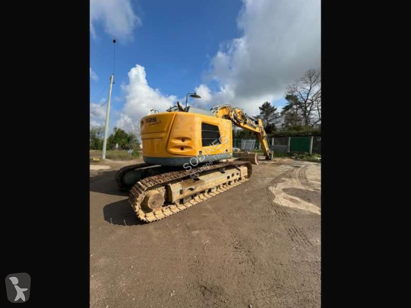 Escavadora Liebherr  R926 COMPACT