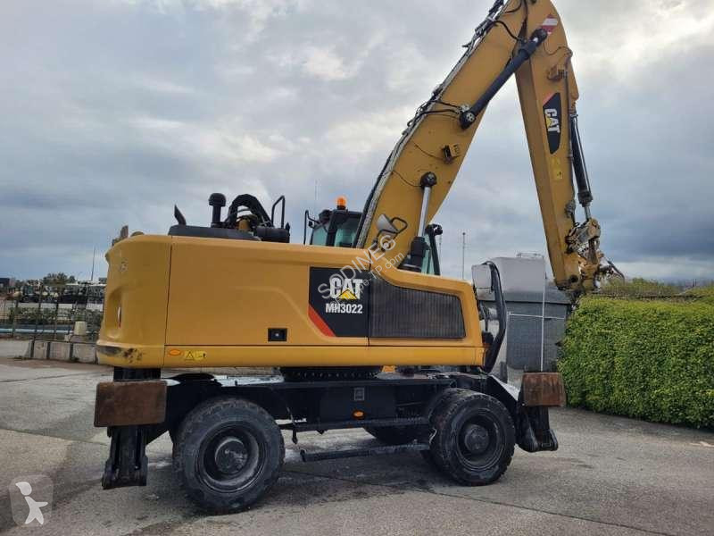 Excavator Caterpillar  MH3022