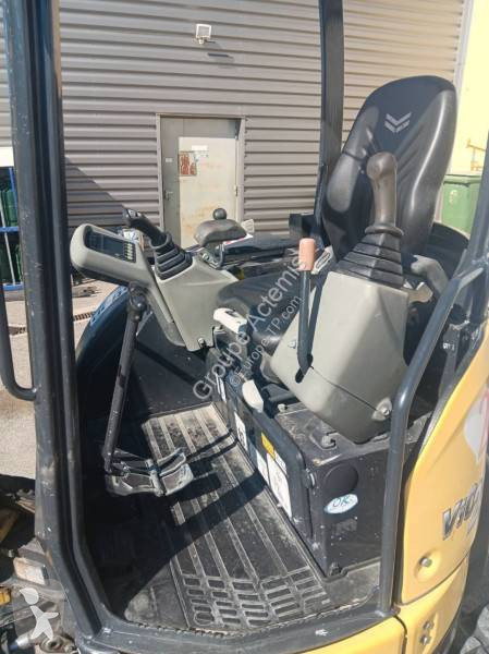 Escavatore Yanmar VIO27
