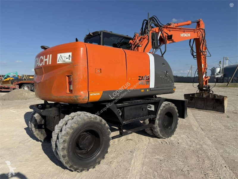 Escavadora Hitachi 140 W