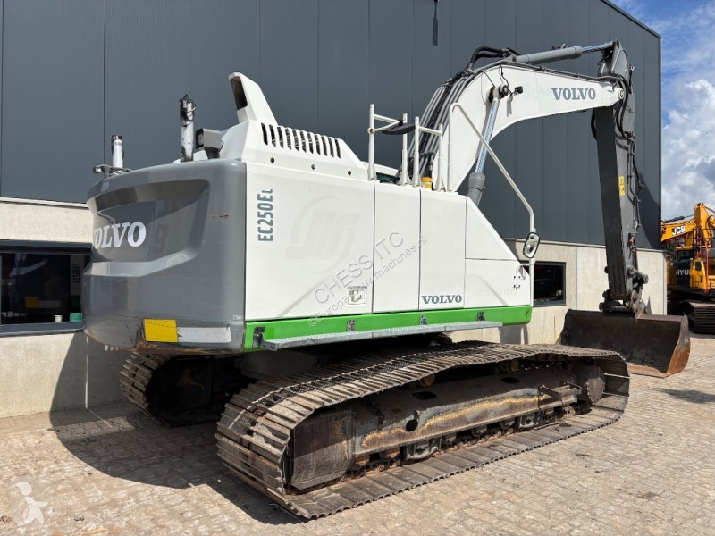 Lopatový nakládač Volvo 250 E - 250 EL