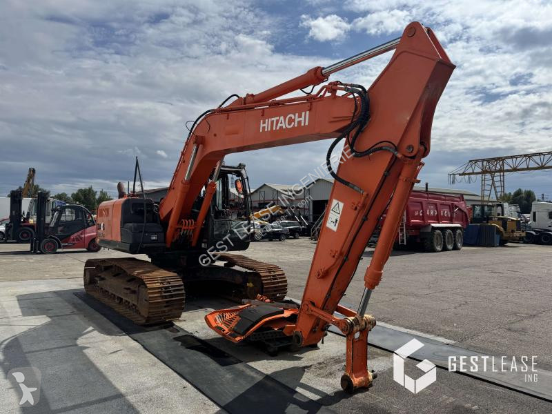 Escavatore Hitachi -5B