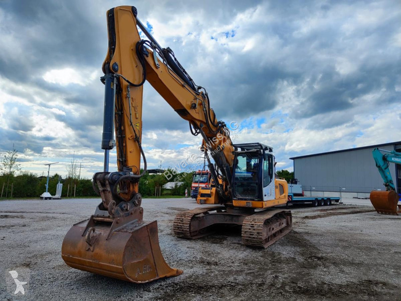 Excavator Liebherr R926