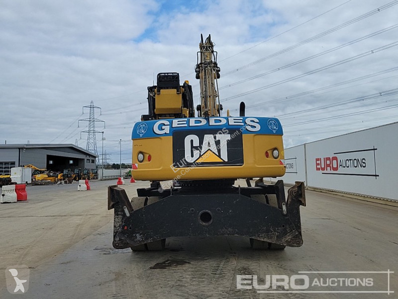 Escavatore Caterpillar