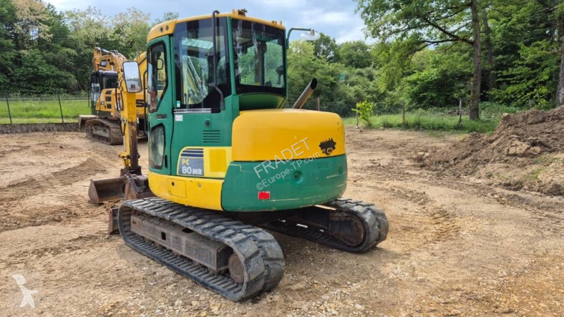 Escavadora Komatsu MR-3