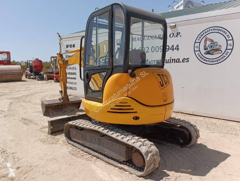Escavadora JCB 8027