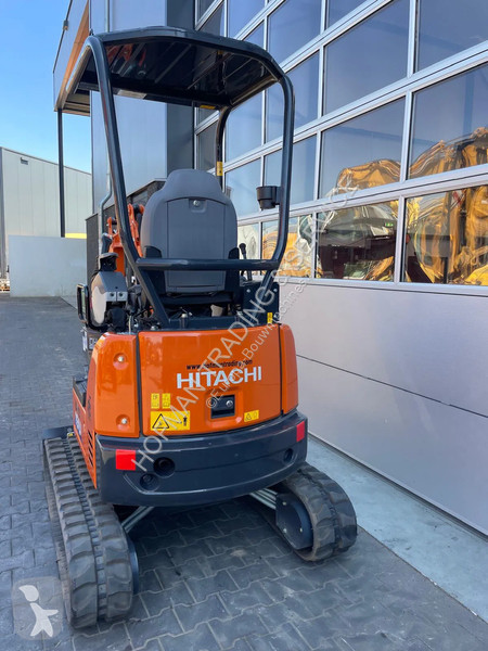 Escavadora Hitachi ZX19-6