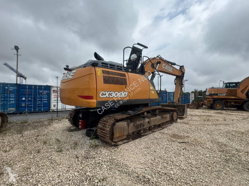 Escavadora Case CX 300 D