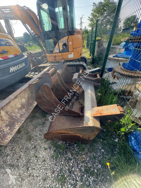 Excavator Mecalac