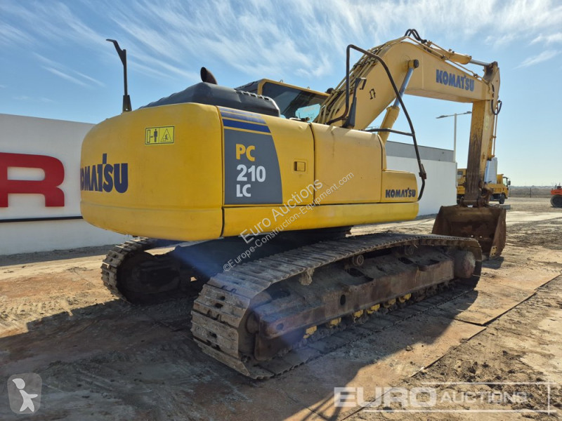 Excavator Komatsu PC210LC-8M0