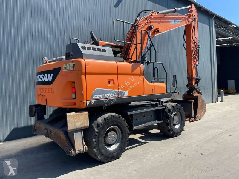 جرافة Doosan -5
