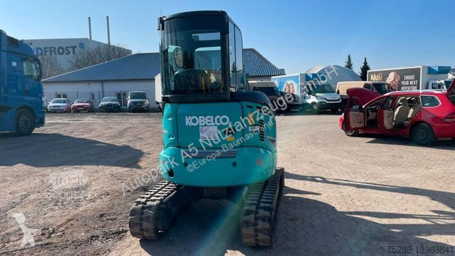 Escavadora Kobelco SK28SR-6F Minibagger...