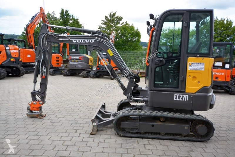 Escavadora Volvo EC 27 D
