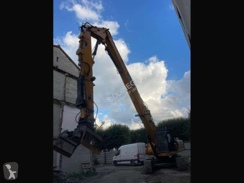 Excavadora JCB
