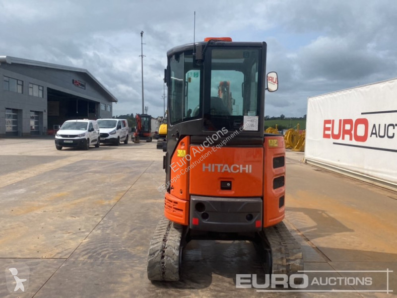 竞拍小型挖掘车日立ZX26U-5A ZX26U-5A CR 二手- 编号10752297