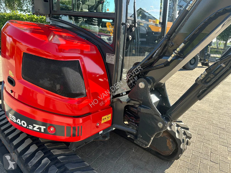 Escavadora Eurocomach ES40.2ZT