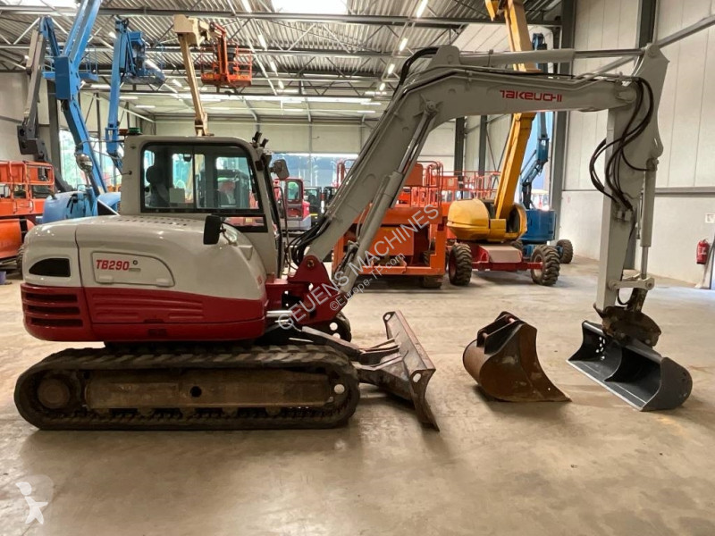 Skovl Takeuchi