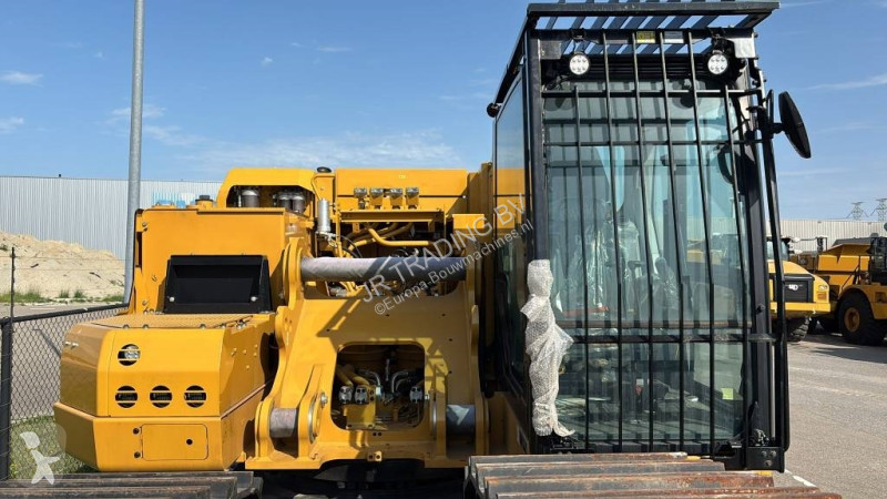 Graafmachine Caterpillar 374