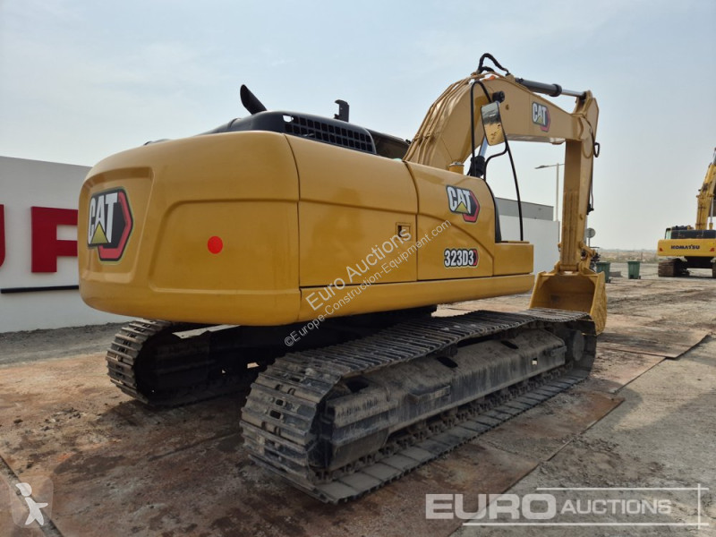 Excavator Caterpillar 3