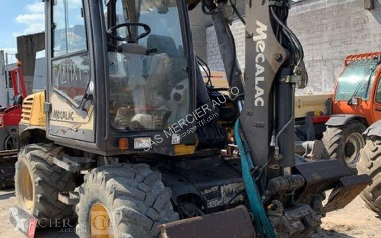 جرافة Mecalac pelle sur pneus diesel