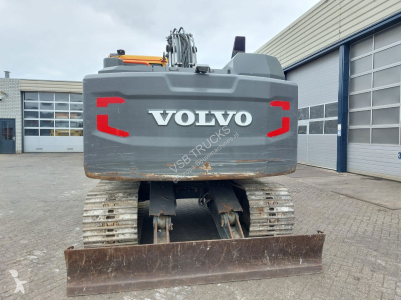 Skovl Volvo