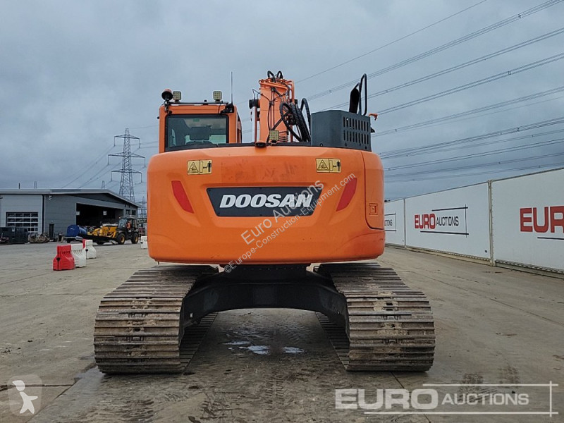 جرافة Doosan -5