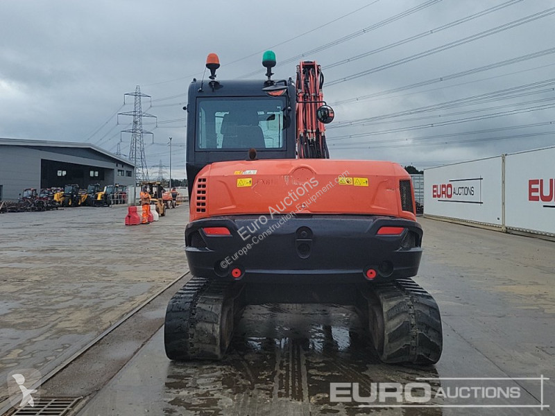 Escavadora Kubota KX080-4A