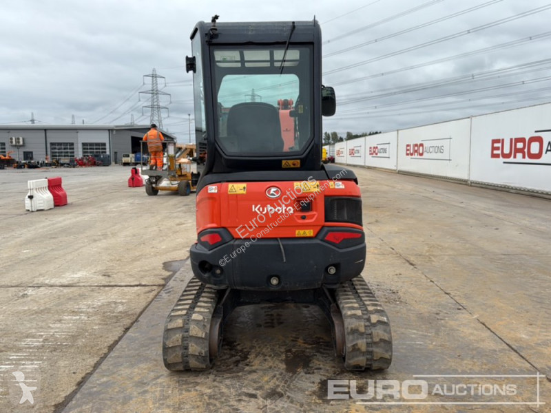 جرافة Kubota U27-4