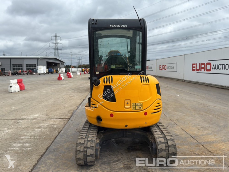 Excavator JCB L