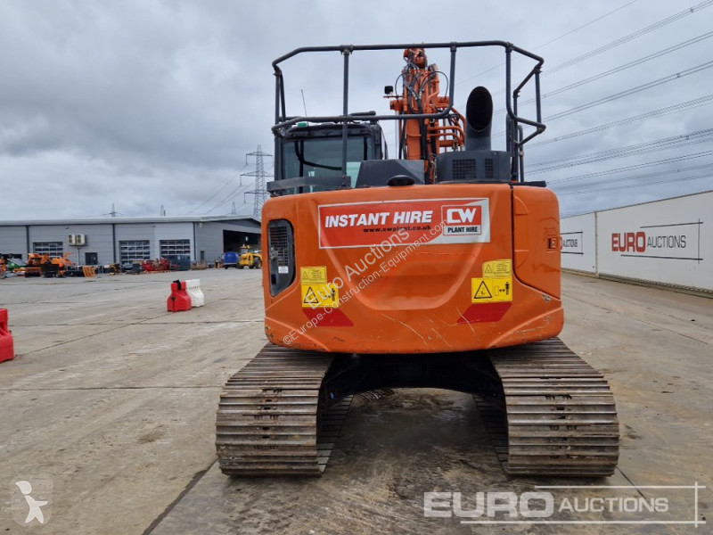 Excavadora Hitachi -6