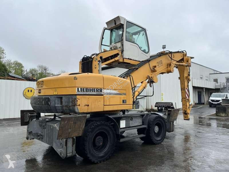 Lopatový nakládač Liebherr LITRONIC