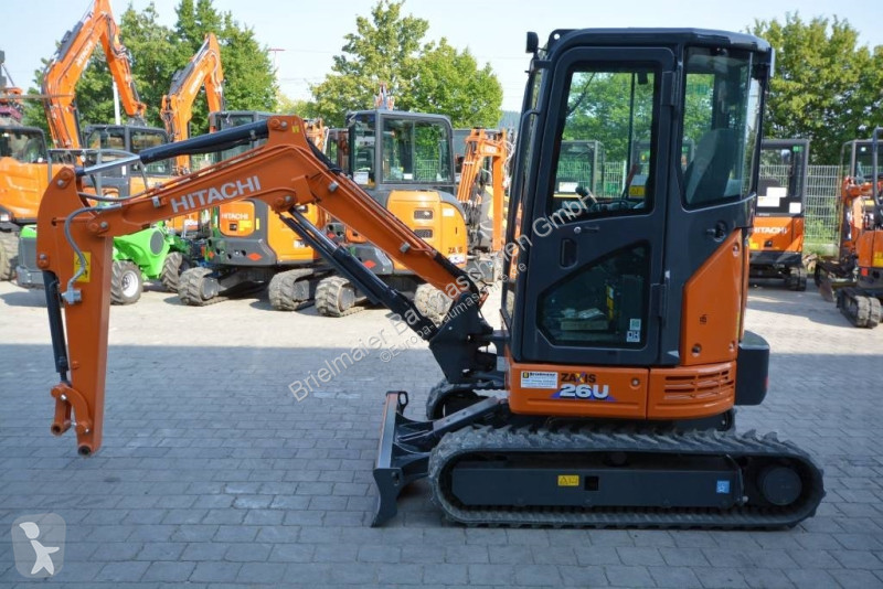 Escavadora Hitachi ZX 26 U-6