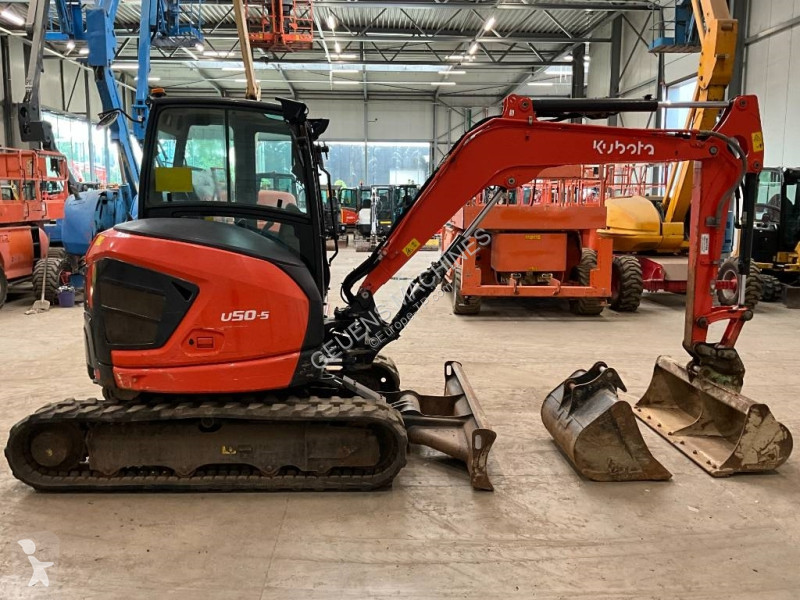 Escavadora Kubota U 50-5