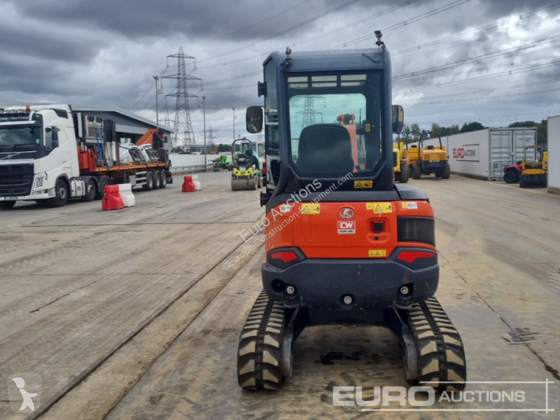 Escavatore Kubota U27-4