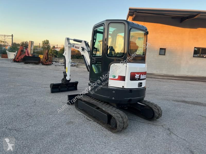 Escavadora Bobcat