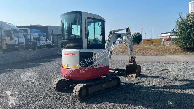 Skovl Takeuchi Minibagger 2670 Kg
