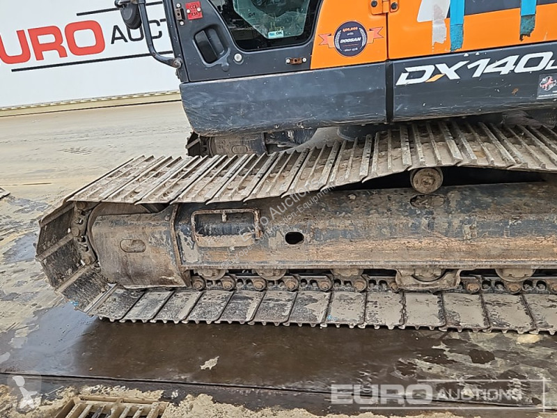 جرافة Doosan -5