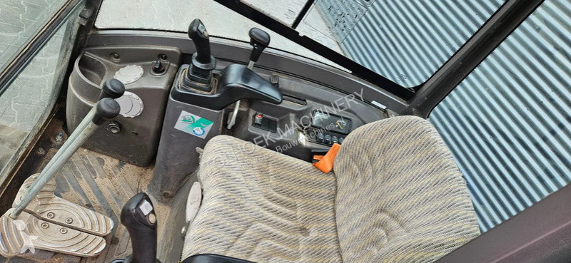 Graafmachine Volvo EC18 ( nieuwstaat)