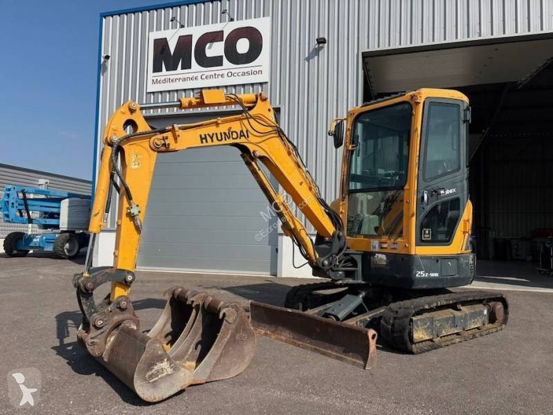 Excavator Hyundai R25Z-9AK