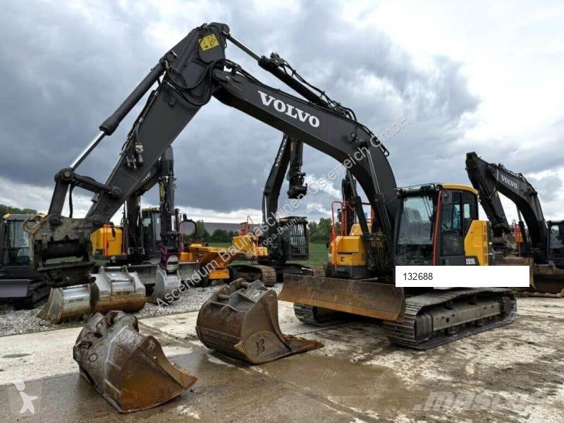Escavadora Volvo