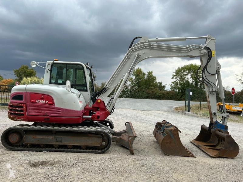 Excavadora Takeuchi