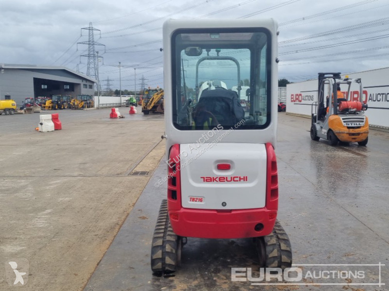 Graafmachine Takeuchi TB216
