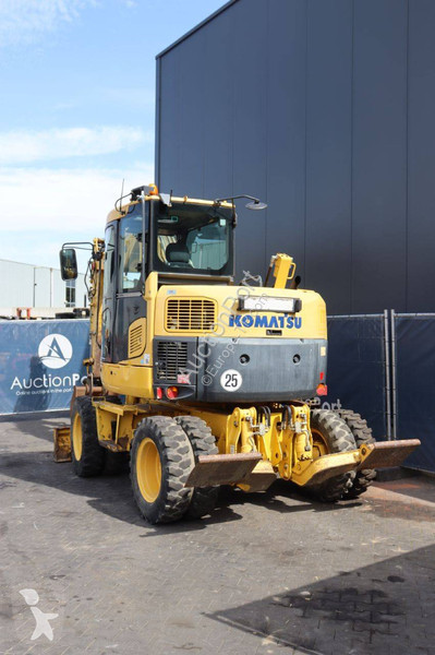 Escavatore Komatsu MR-8